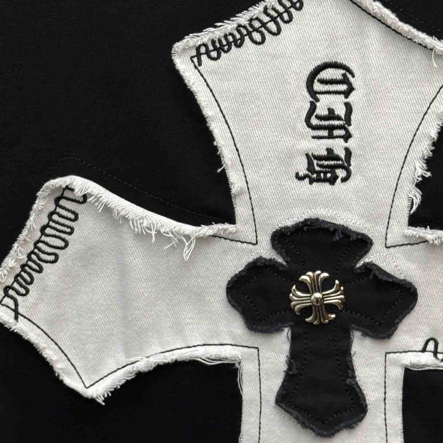 Chrome Hearts  Long Sleeve T-Shirt - DesignerGu