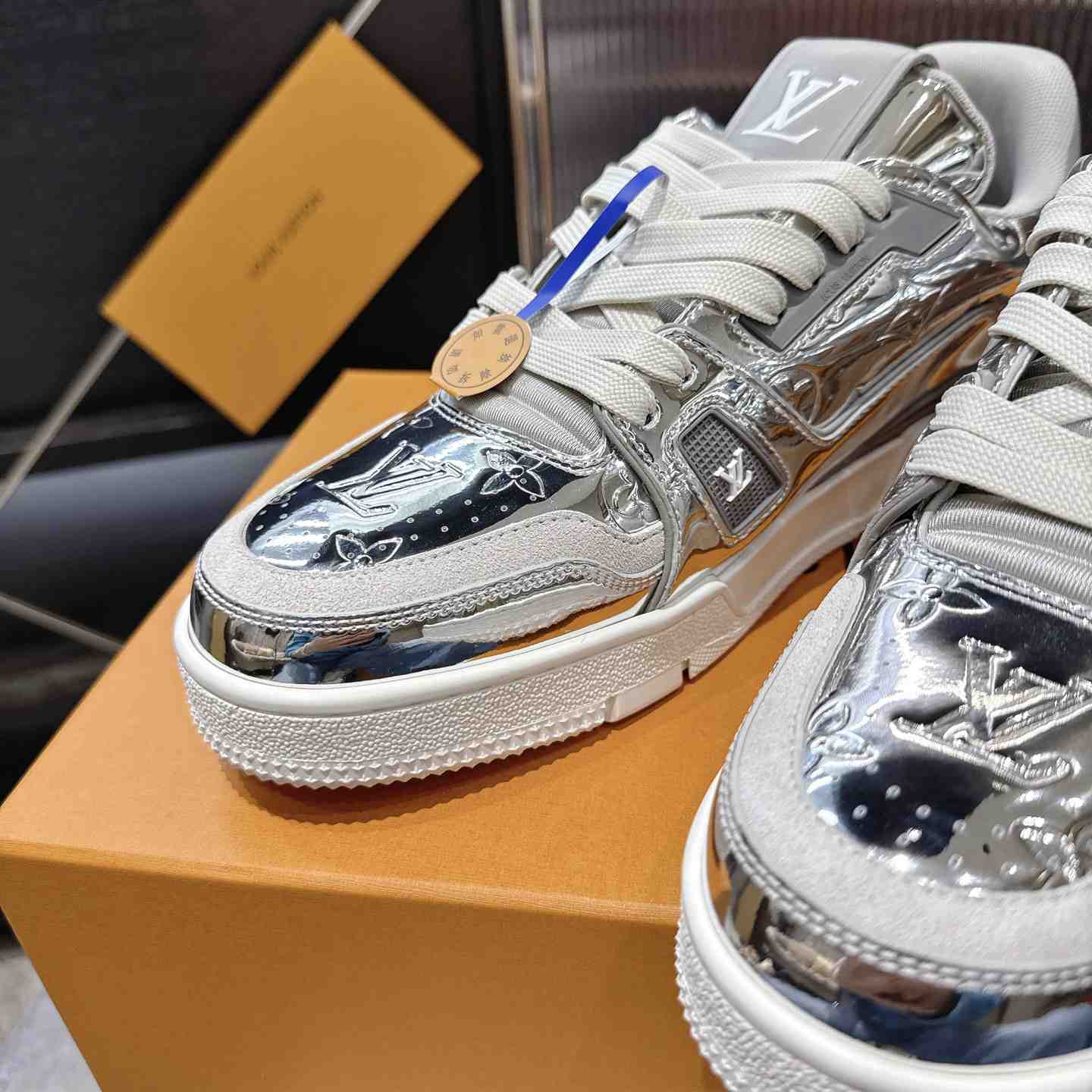 Louis Vuitton LV Trainer Sneaker 1AJCL9 (upon uk size） - DesignerGu