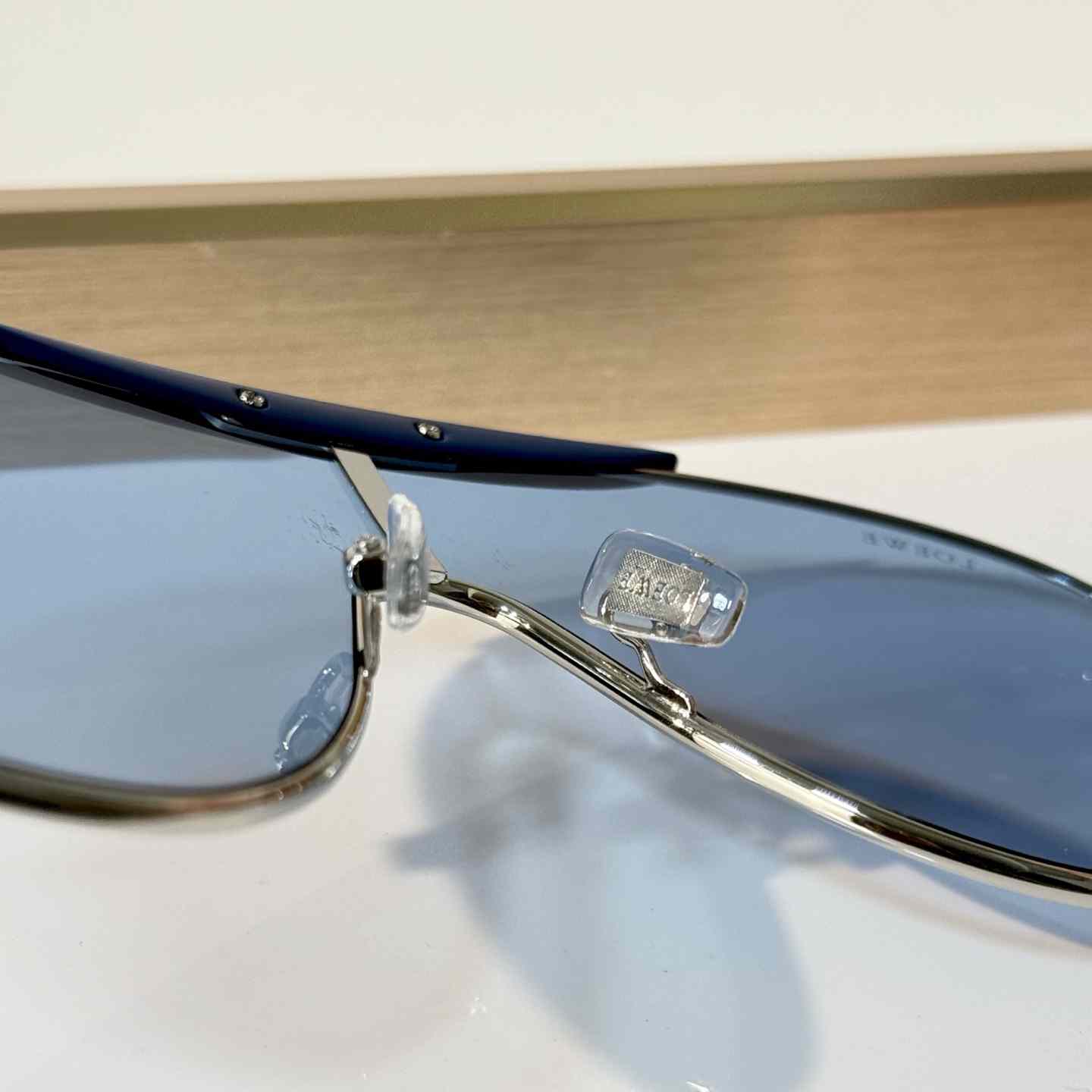 Loewe LW1746LS Sunglasses - DesignerGu
