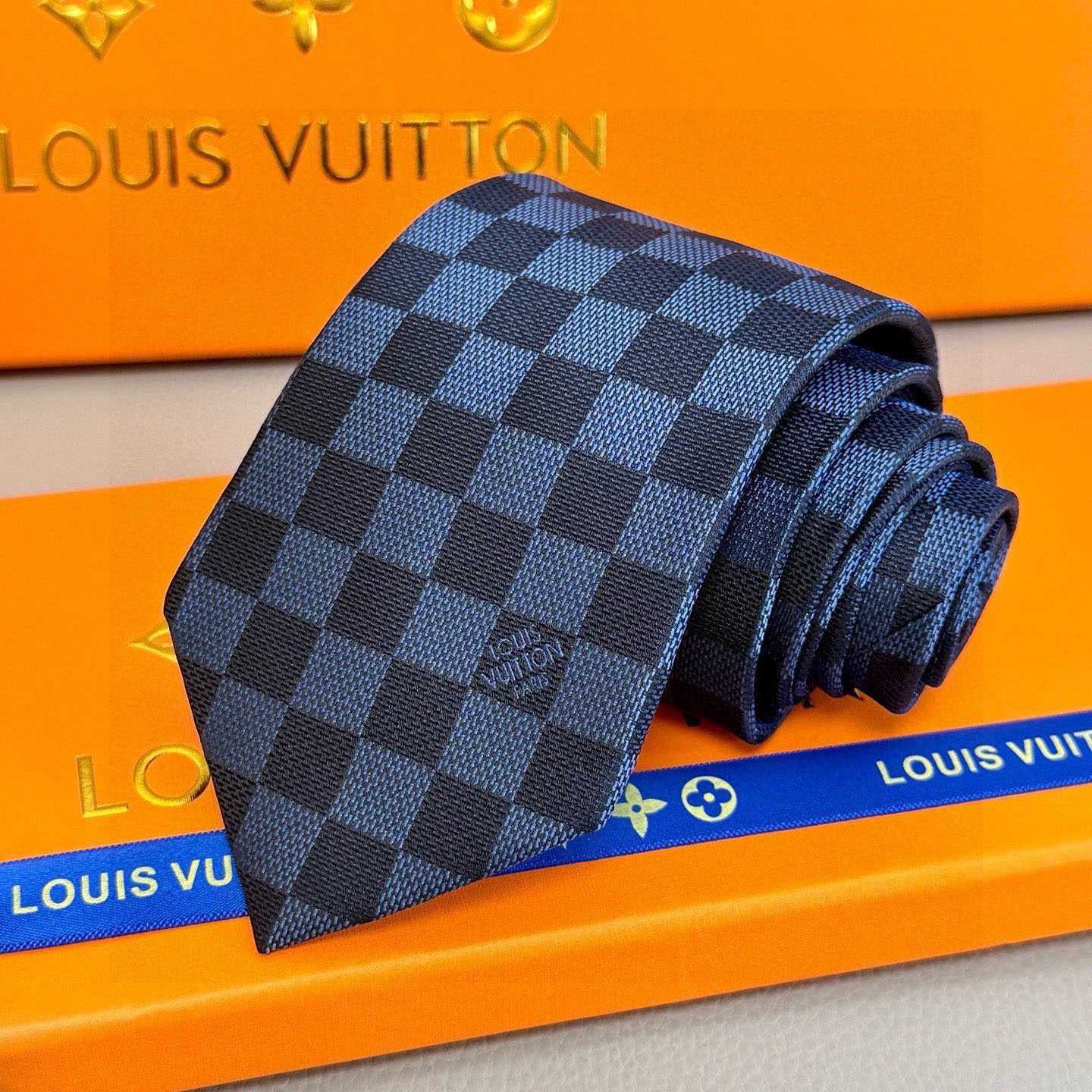 Louis Vuitton Damier Classique Tie M78753 - DesignerGu