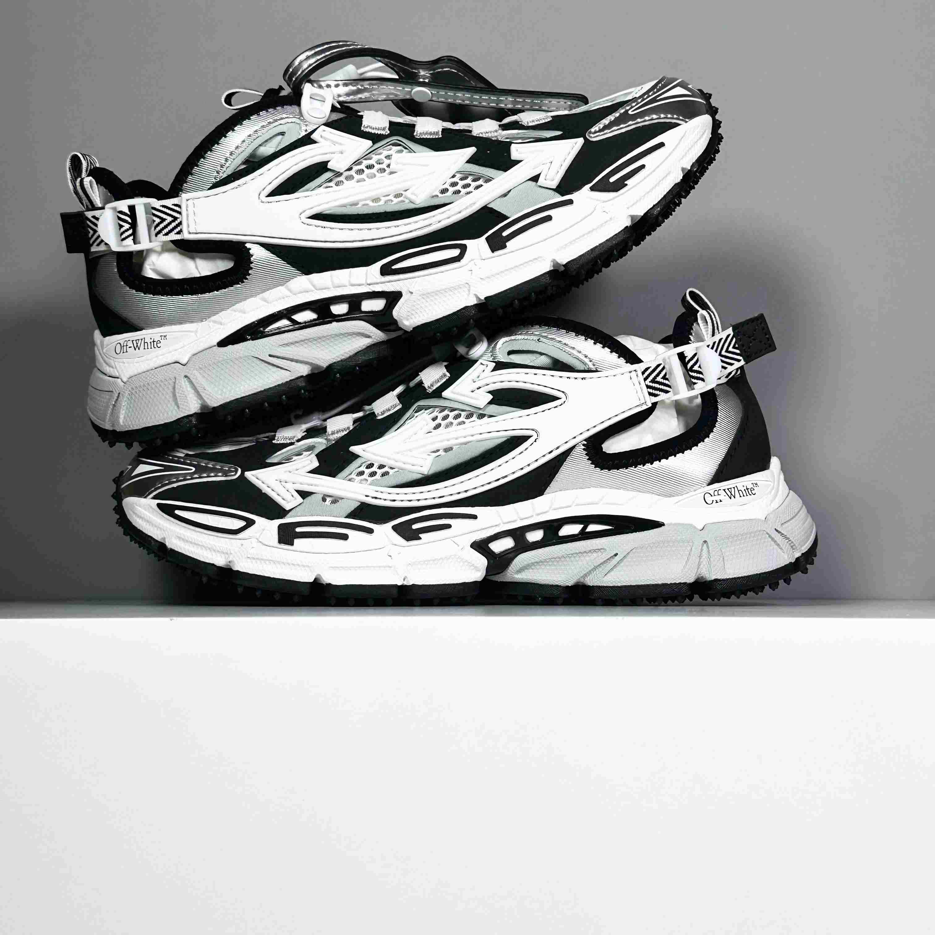 Off-White Be Right Back 'Silver Black' - DesignerGu