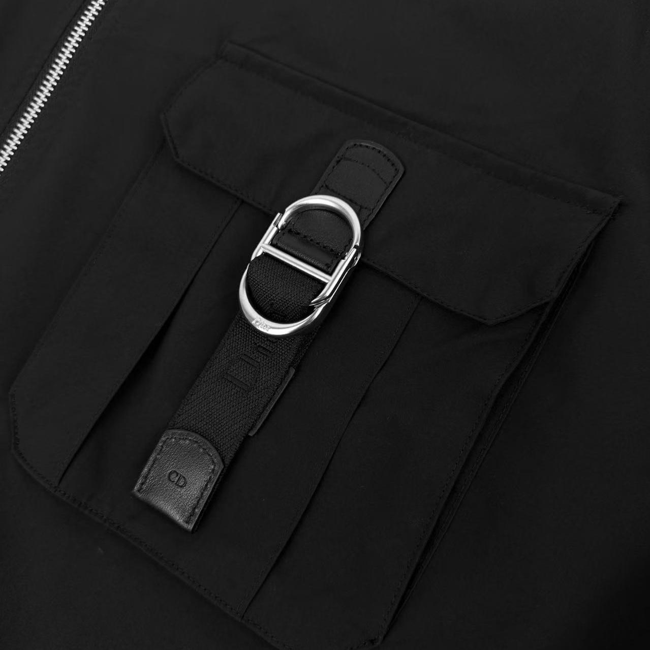 Dior Zipped Overshirt With CD Buckle - DesignerGu