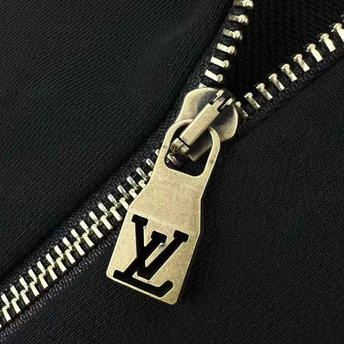 Louis Vuitton Embellished Signature Track Top 1AJUZR - DesignerGu