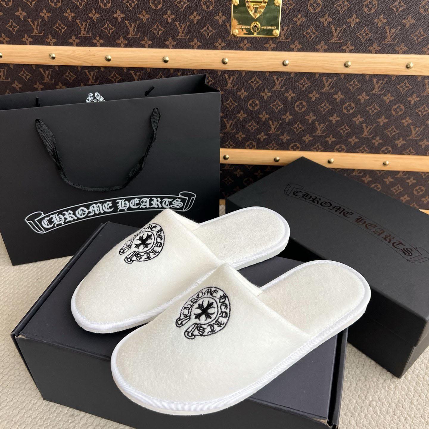 Chrome Hearts Malibu Hotel Slippers  - DesignerGu