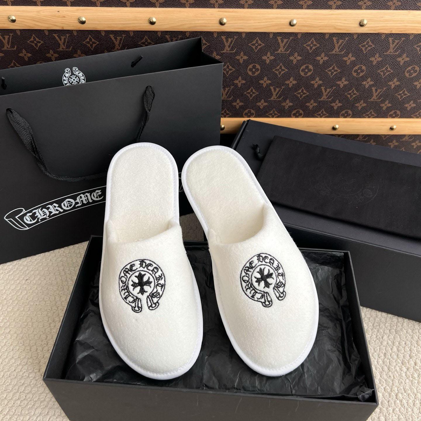 Chrome Hearts Malibu Hotel Slippers  - DesignerGu