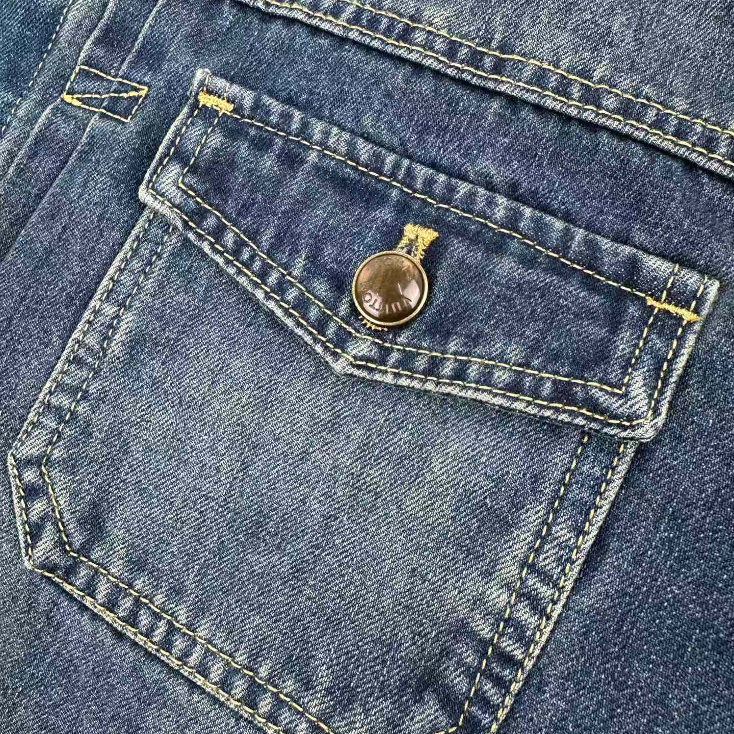Louis Vuitton Denim Jacket With Leather Signature Details 1AJUYY - DesignerGu