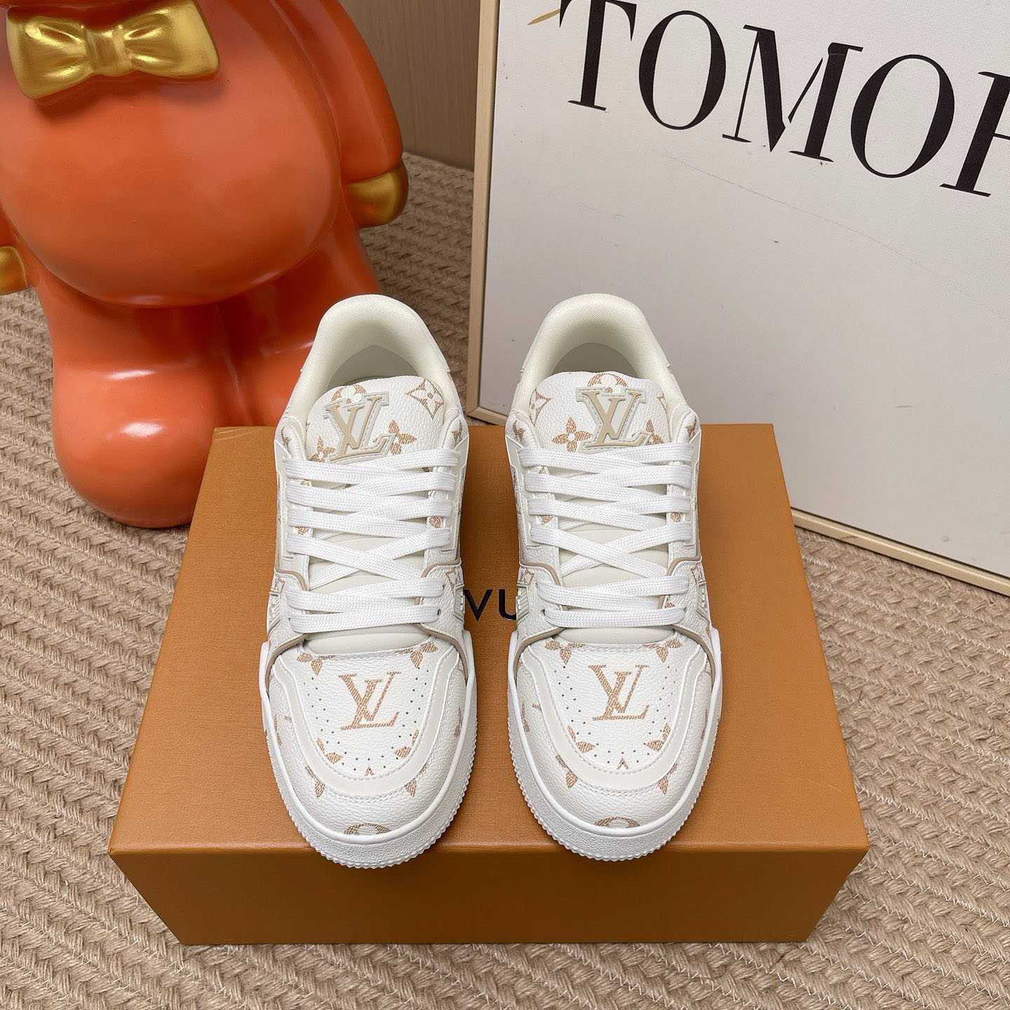 Louis Vuitton LV Trainer Sneaker 1AKYBR（upon uk size） - DesignerGu