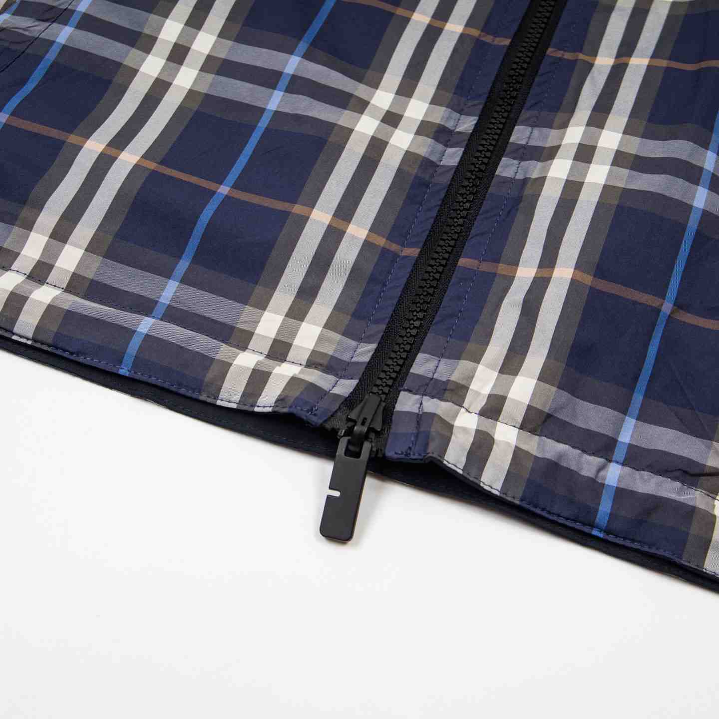 Burberry Reversible Check Newport Hooded Jacket - DesignerGu
