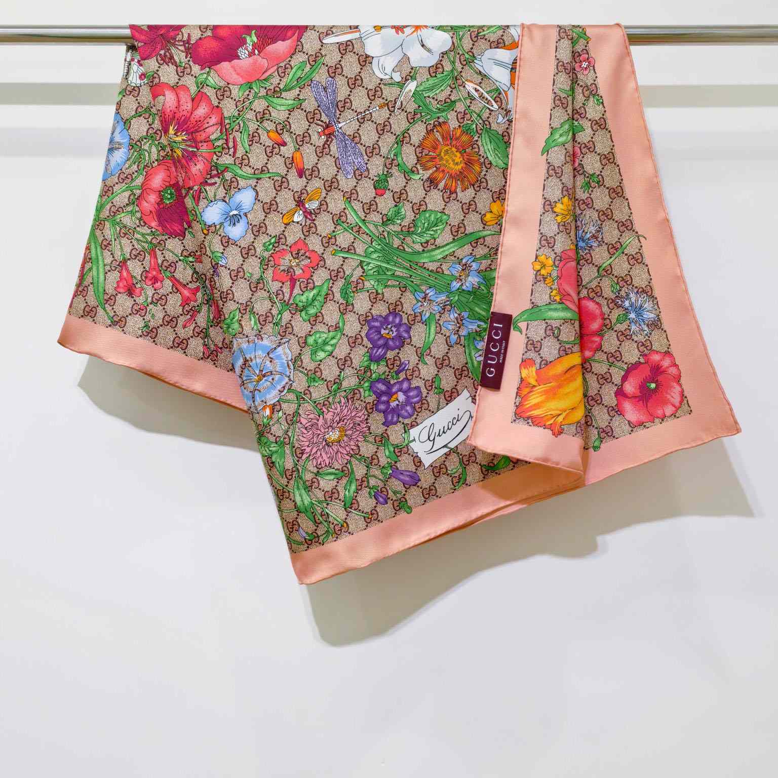 Gucci Printed Flora Silk Twill Carré - DesignerGu
