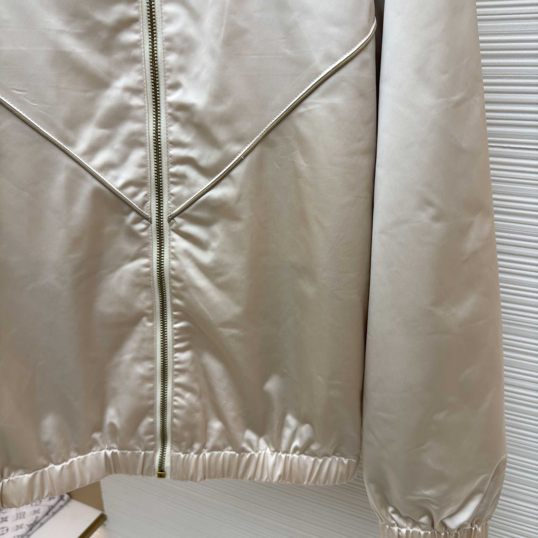 Louis Vuitton Satin Track Top 1AK6KO - DesignerGu