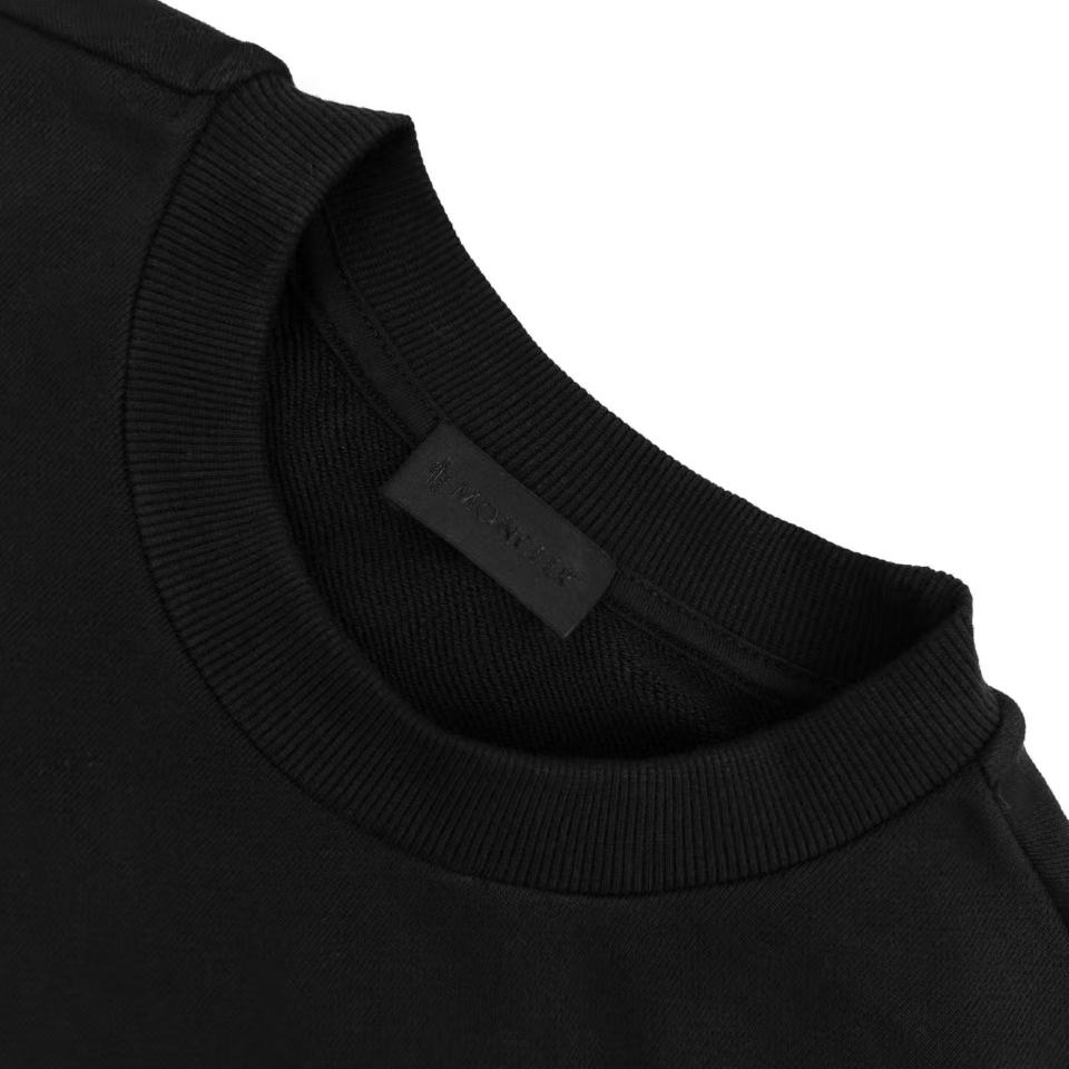 Moncler Logo-Patch Chest-Pocket Sweater - DesignerGu