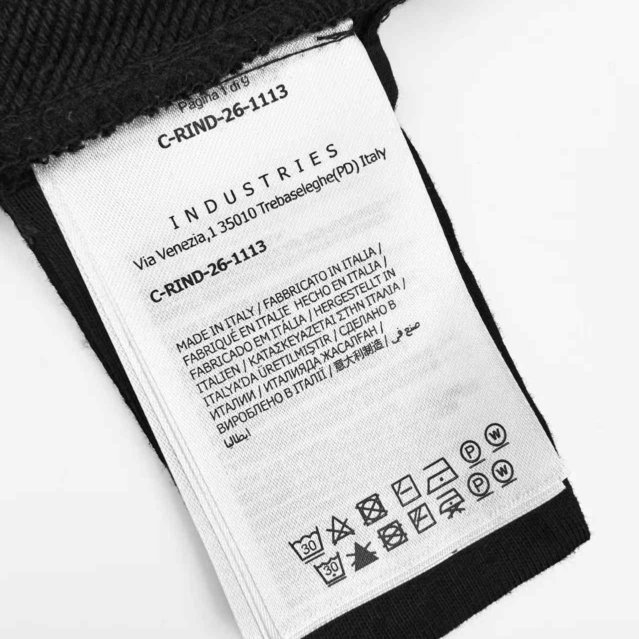 Moncler Logo-Patch Chest-Pocket Sweater - DesignerGu