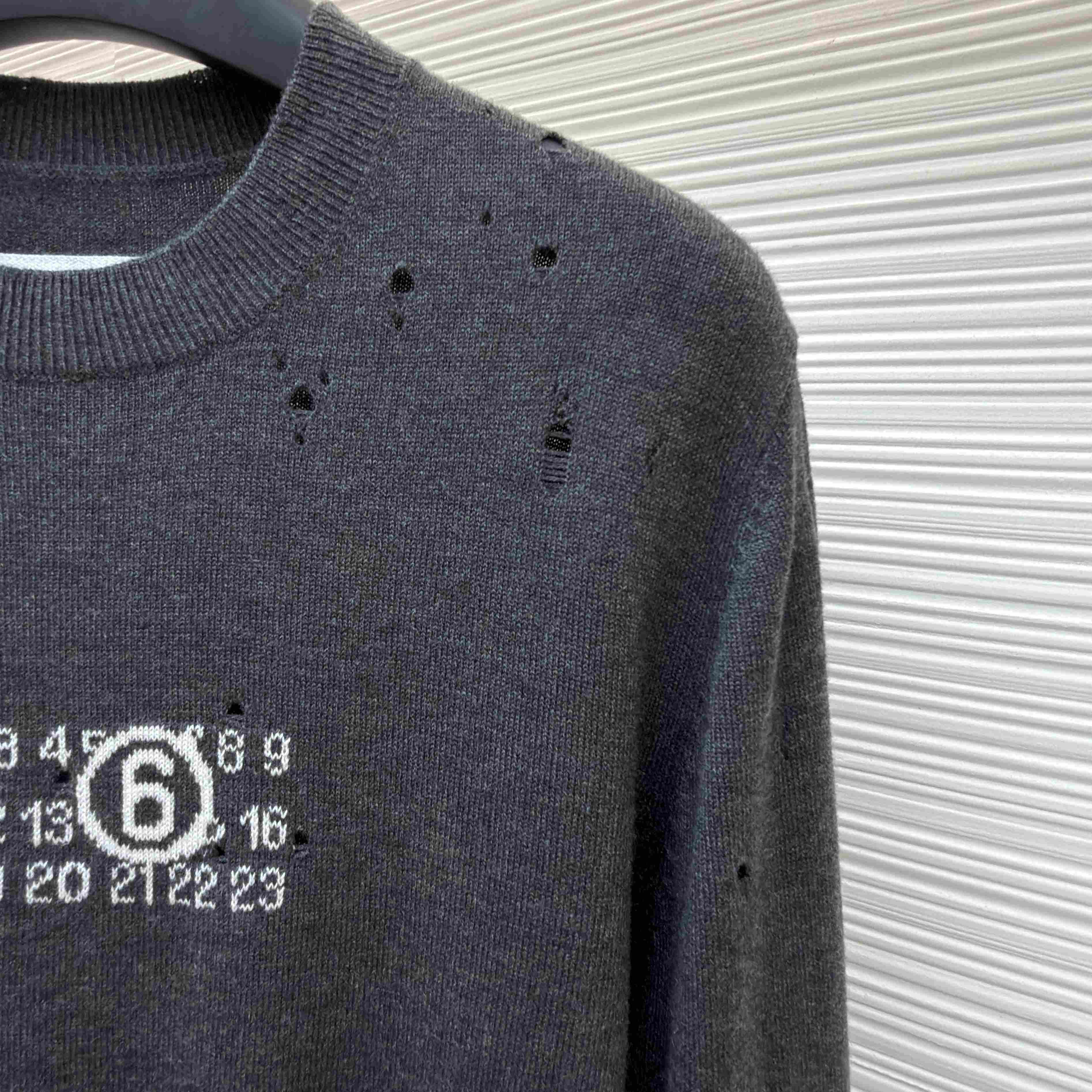 MM6 Maison Margiela Numbers-motif Sweater - DesignerGu