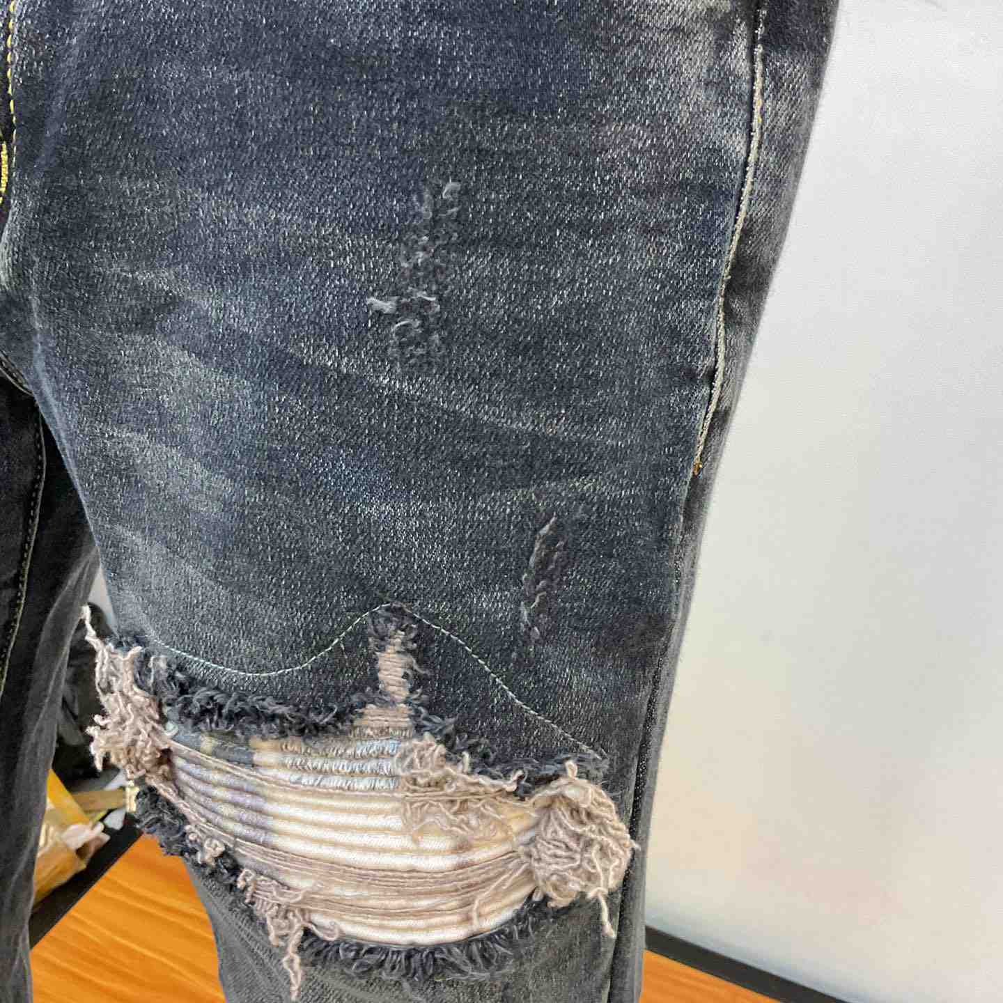 Amiri Jeans   - DesignerGu