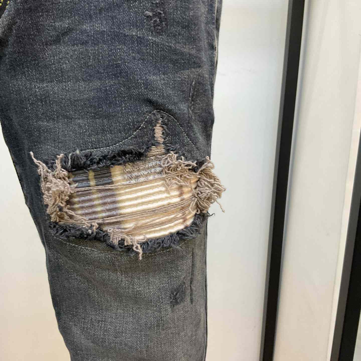 Amiri Jeans   - DesignerGu