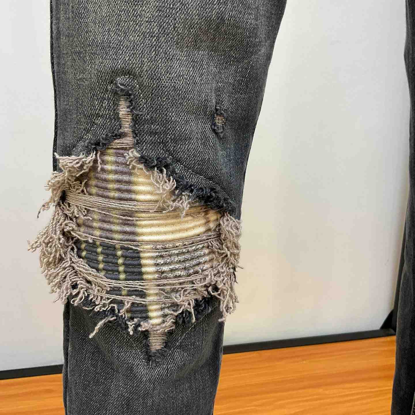 Amiri Jeans   - DesignerGu