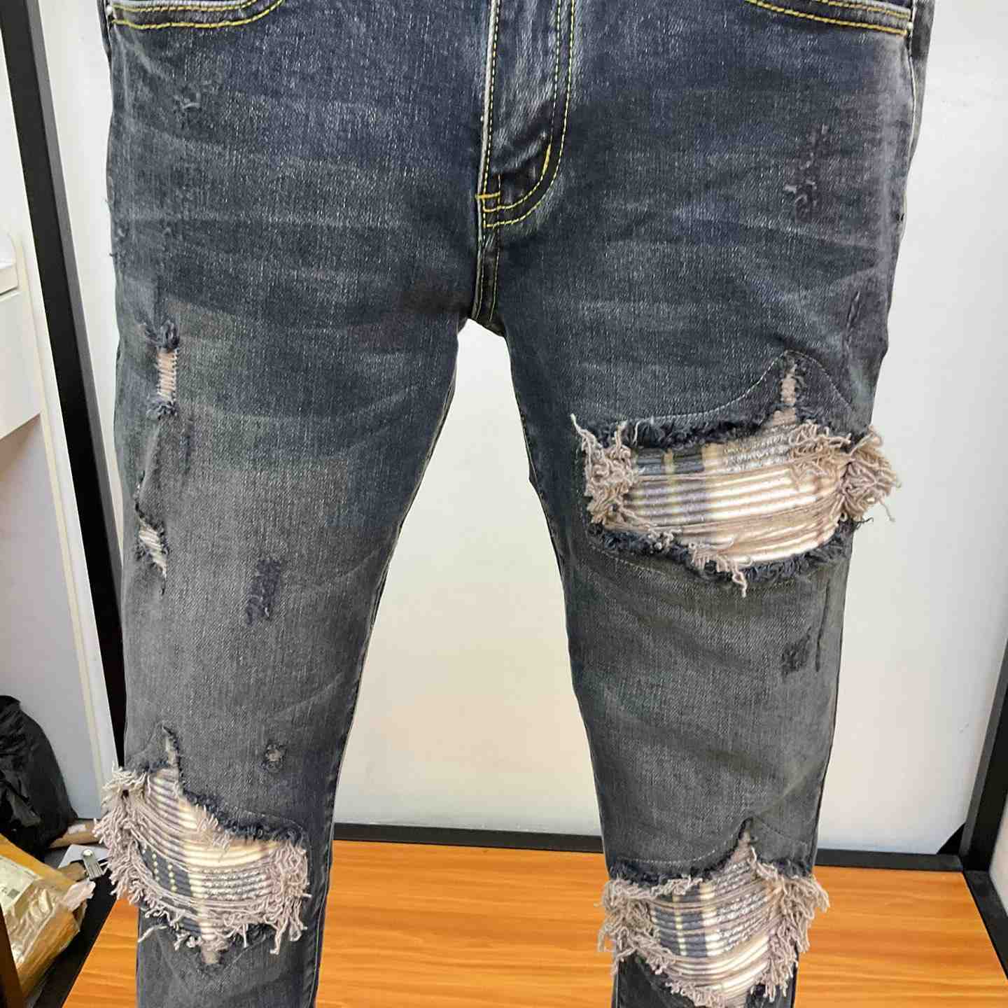 Amiri Jeans   - DesignerGu