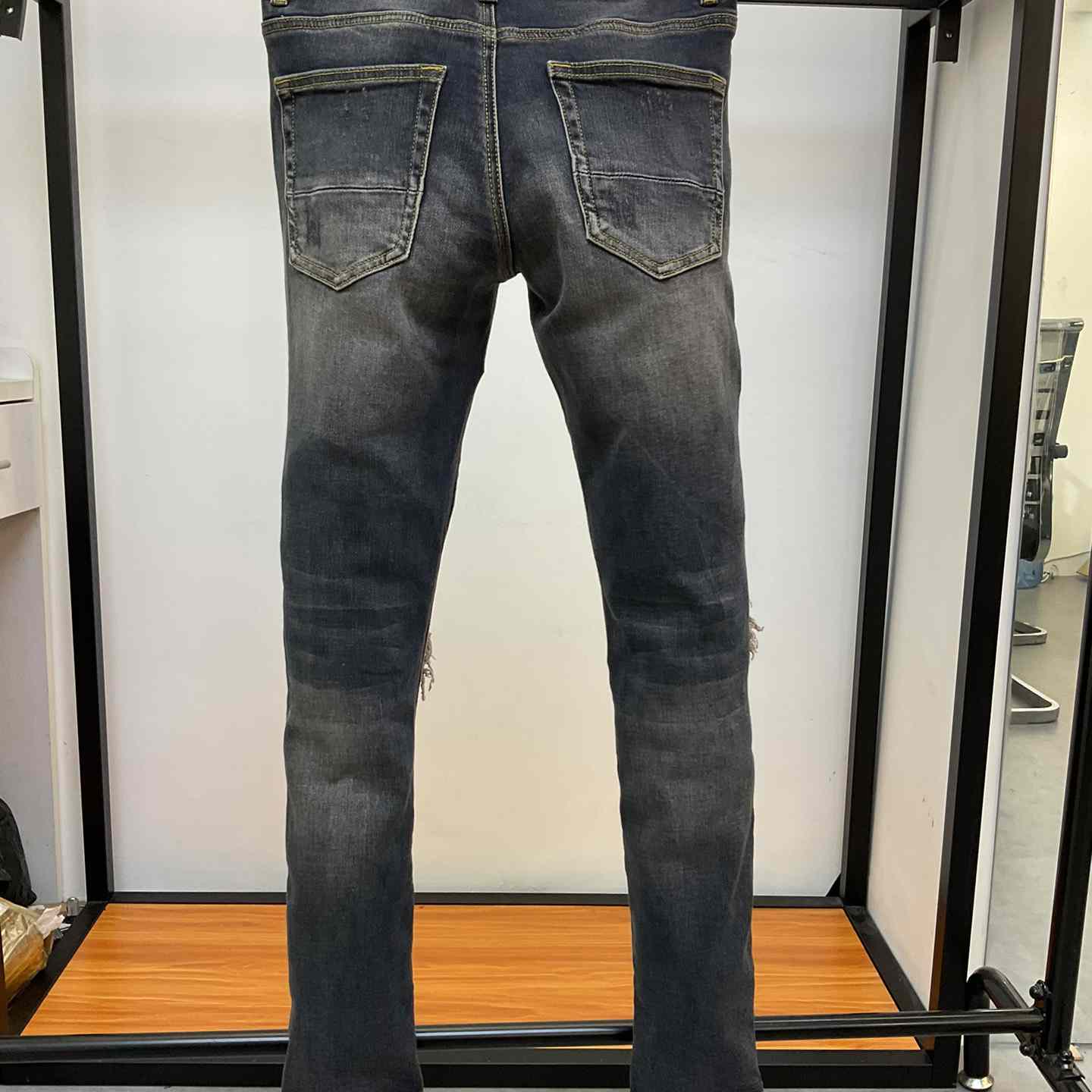 Amiri Jeans   - DesignerGu