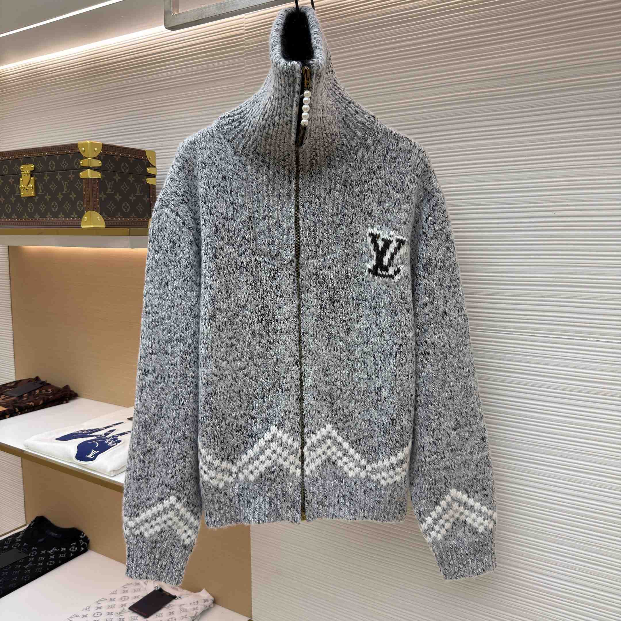 Louis Vuitton Zippered Knitted Blouson 1AIMD3 - DesignerGu