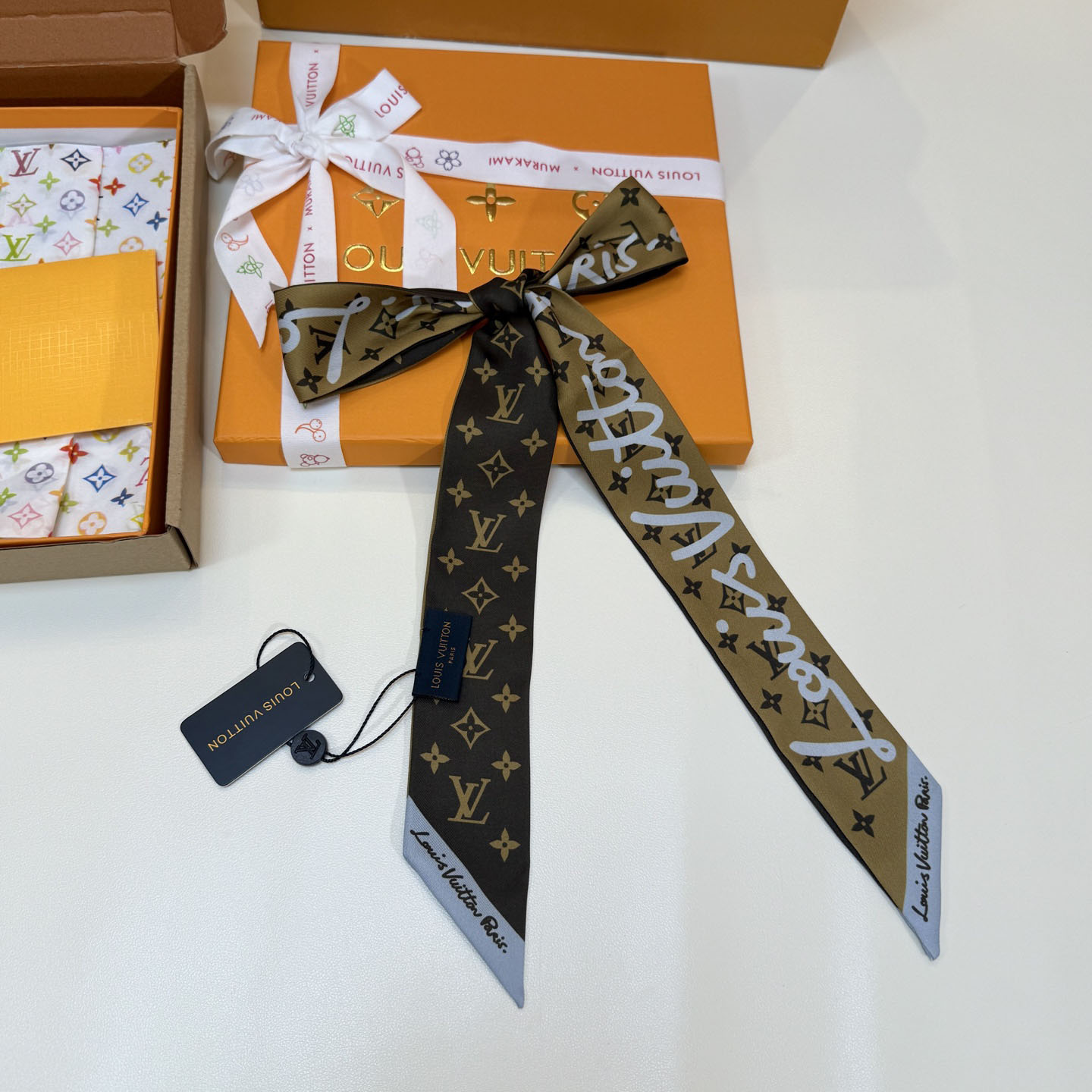 Louis Vuitton LV Script BB Bandeau M97975 - DesignerGu