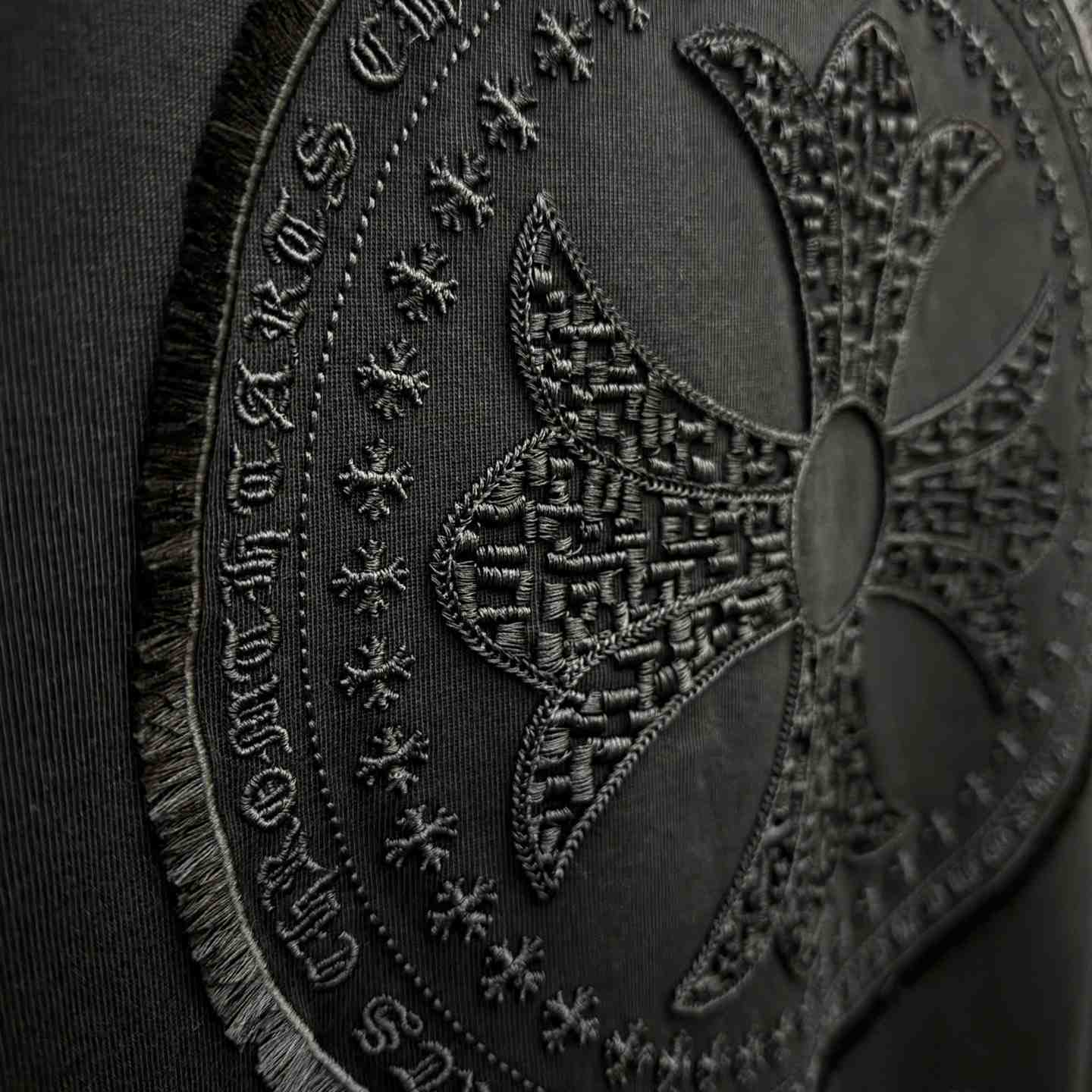 Chrome Hearts  Long Sleeve T-Shirt - DesignerGu