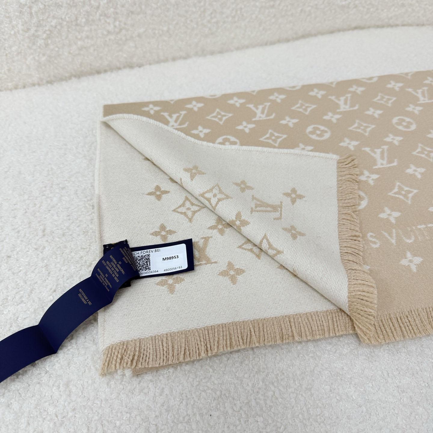 Louis Vuitton Forevergram Scarf  - DesignerGu