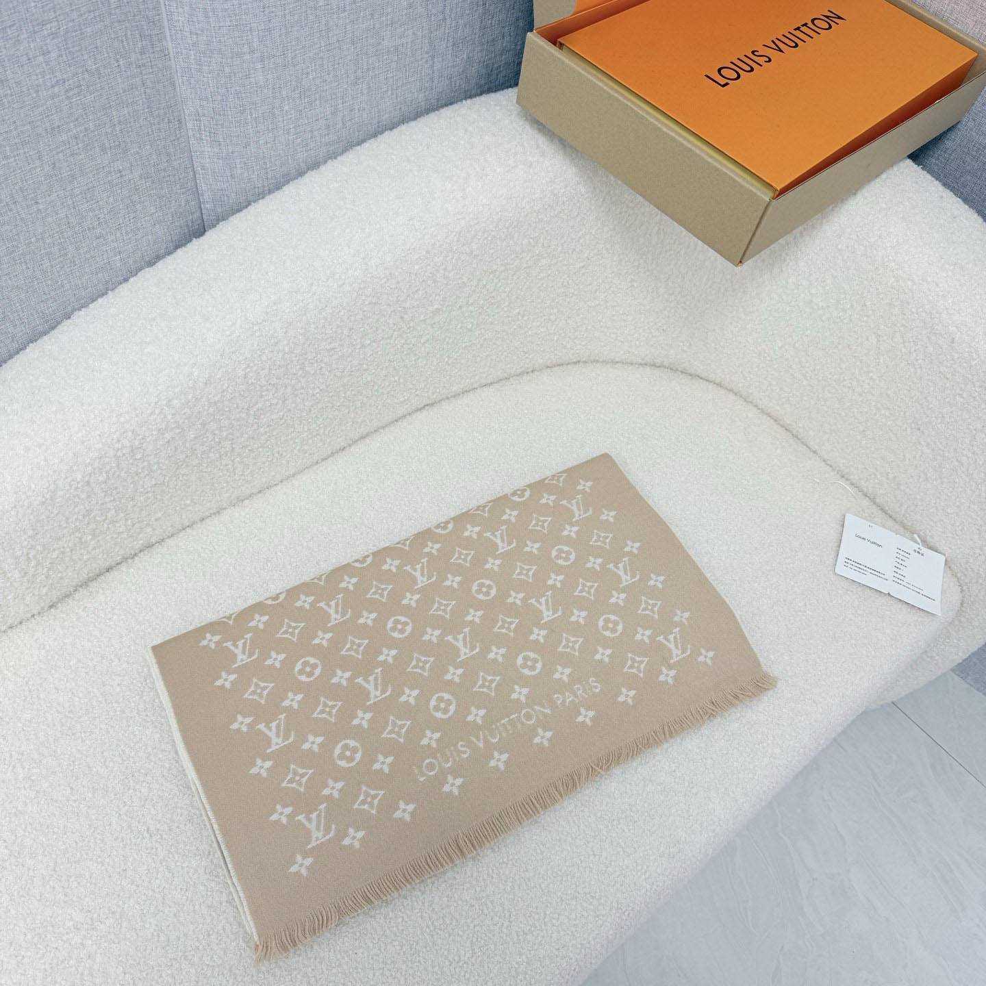 Louis Vuitton Forevergram Scarf  - DesignerGu