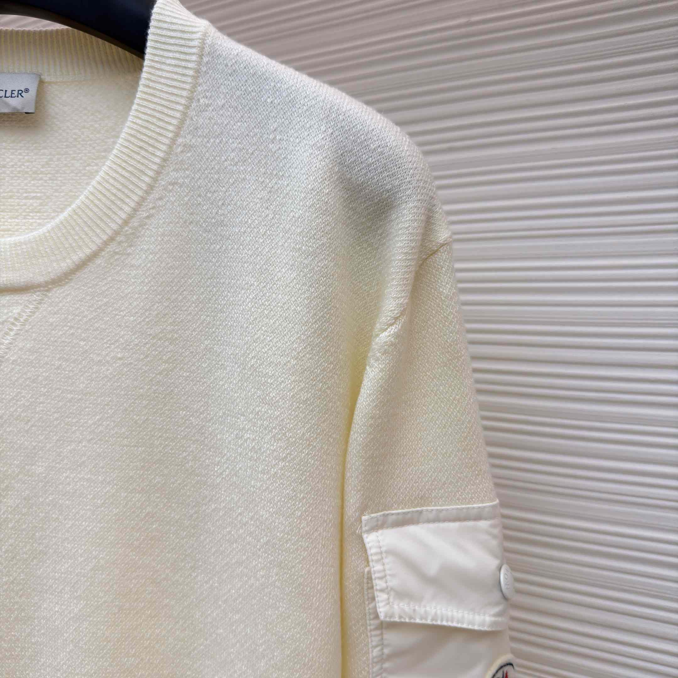 Moncler Wool Sweater - DesignerGu
