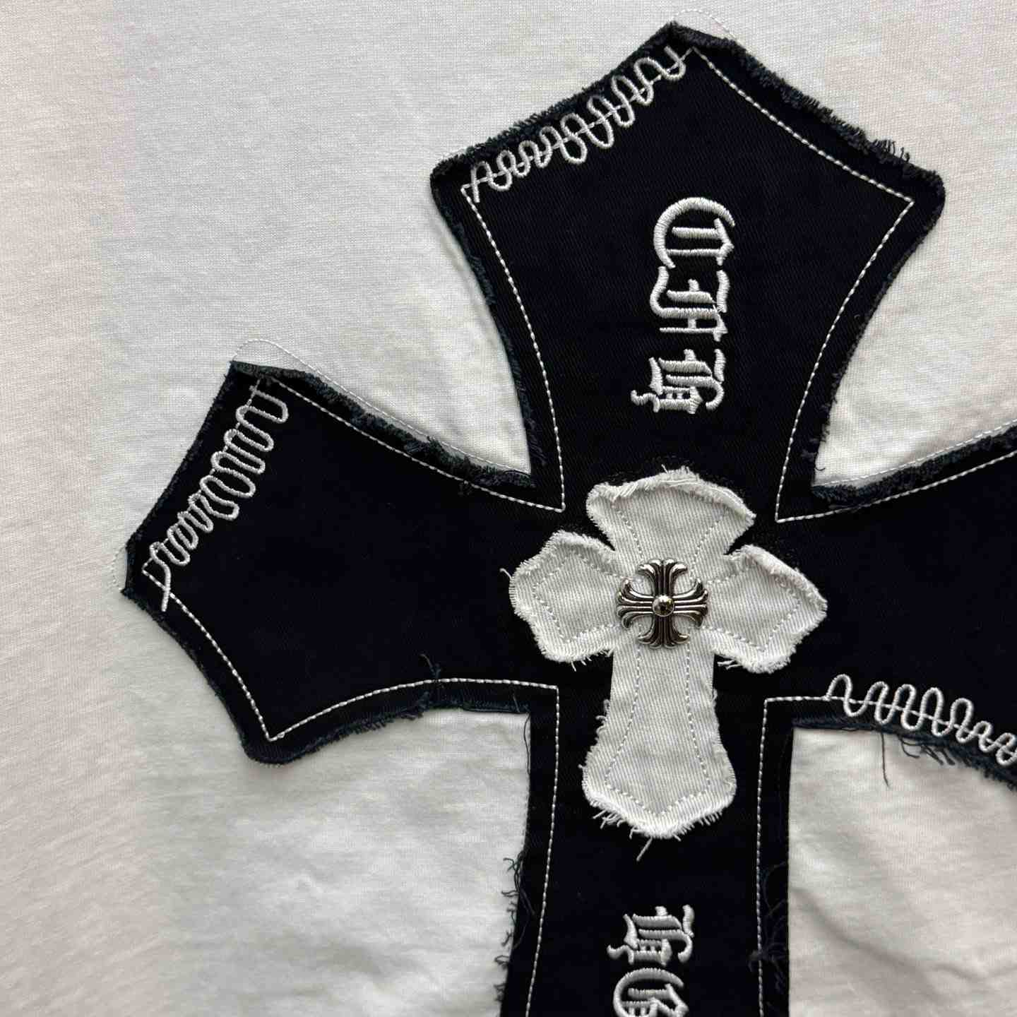 Chrome Hearts  Long Sleeve T-Shirt - DesignerGu