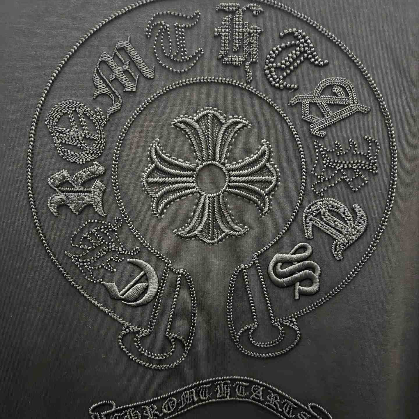 Chrome Hearts  Long Sleeve T-Shirt - DesignerGu