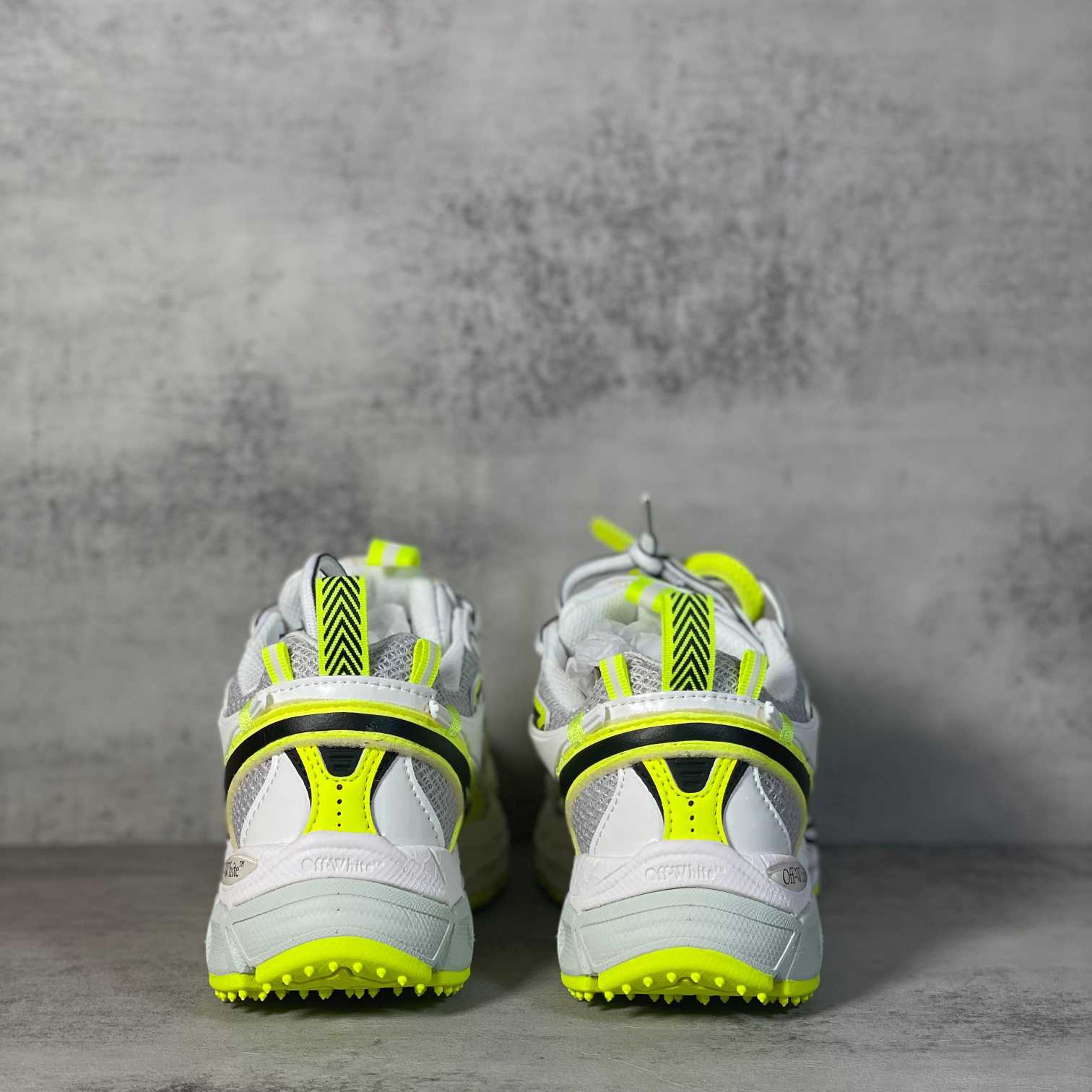 Off-White Be Right Back Sneakers - DesignerGu
