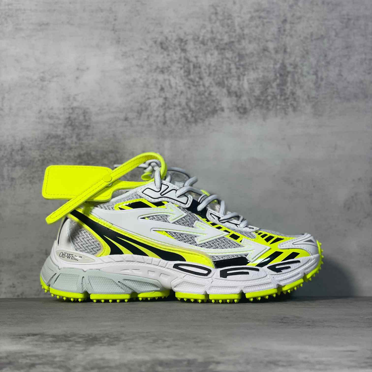 Off-White Be Right Back Sneakers - DesignerGu