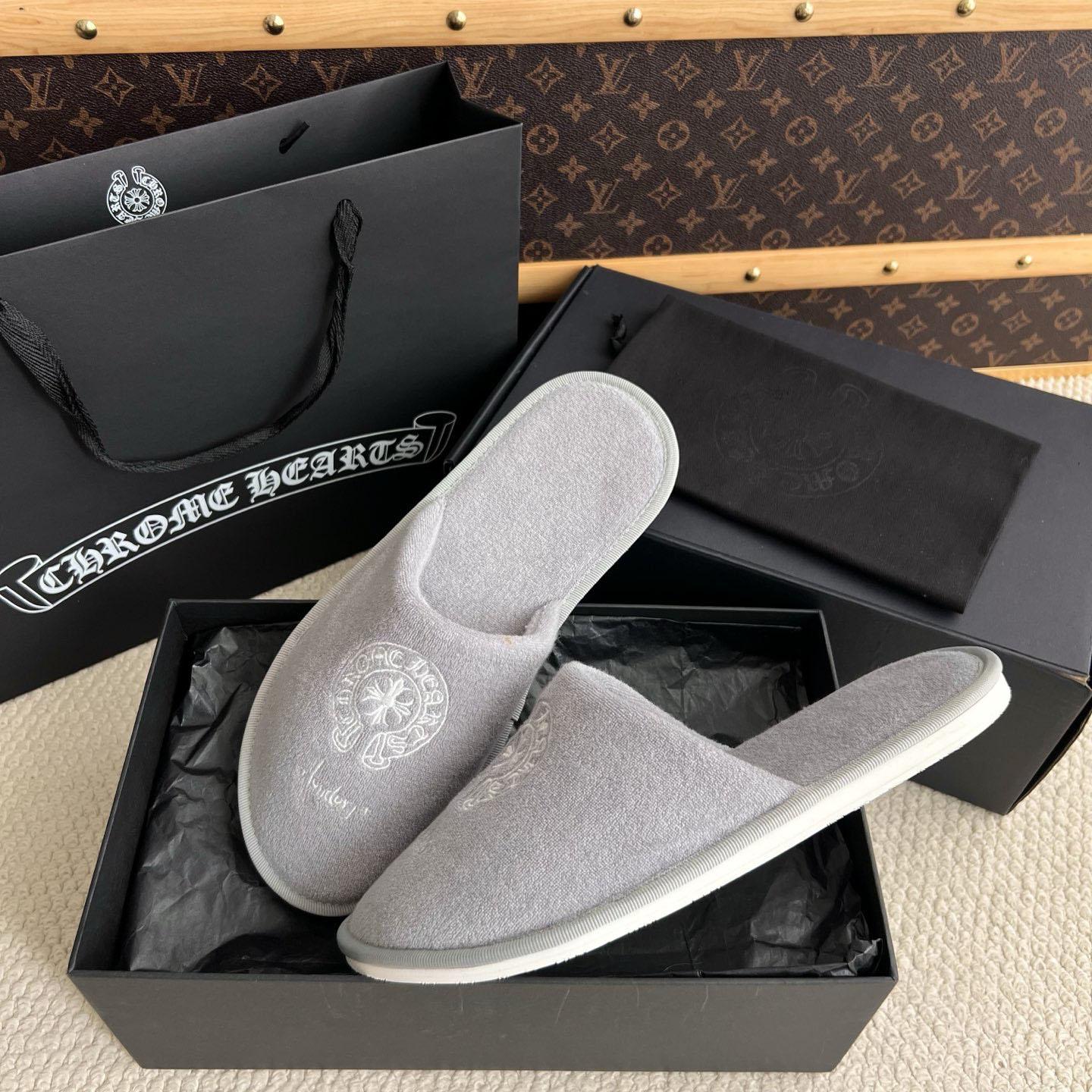 Chrome Hearts Malibu Hotel Slippers  - DesignerGu