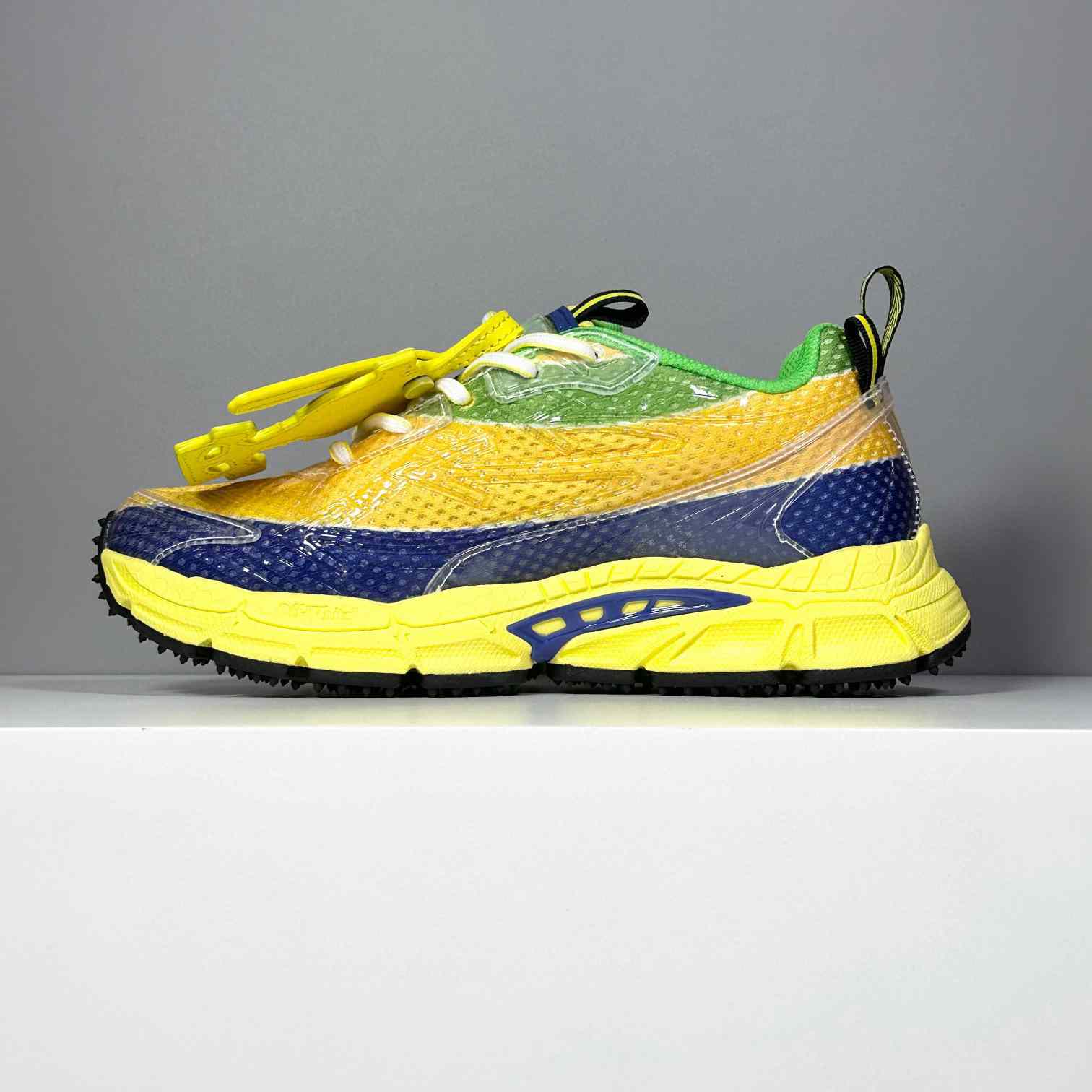 Off-White Be Right Back Formula 1 Sneakers - DesignerGu