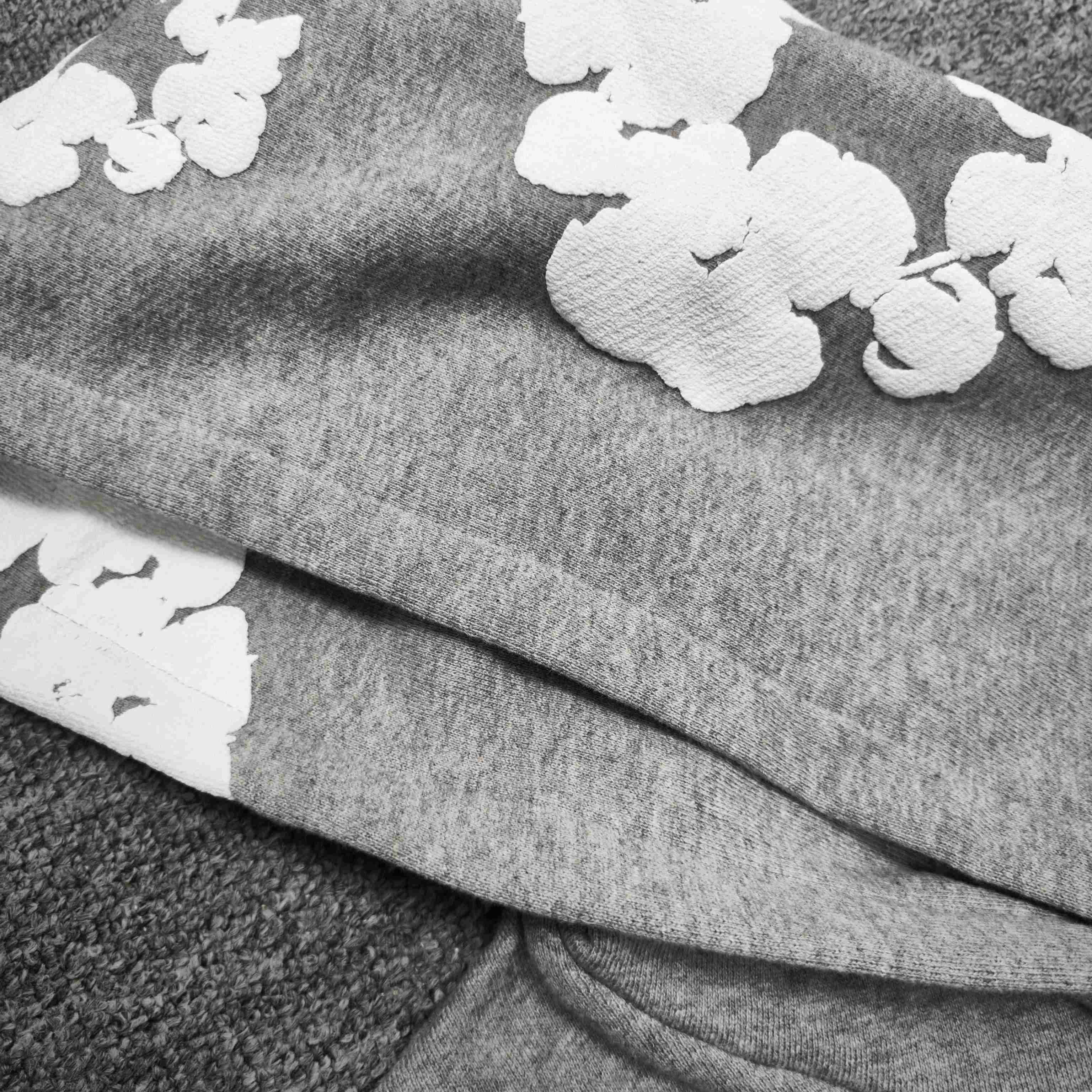 Denim Tears The Cotton Wreath Sweatshirt - DesignerGu