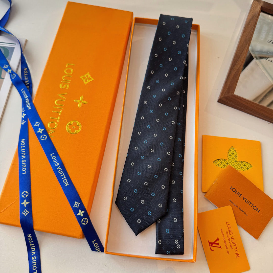 Louis Vuitton Monogram Flower Tie M98031 - DesignerGu