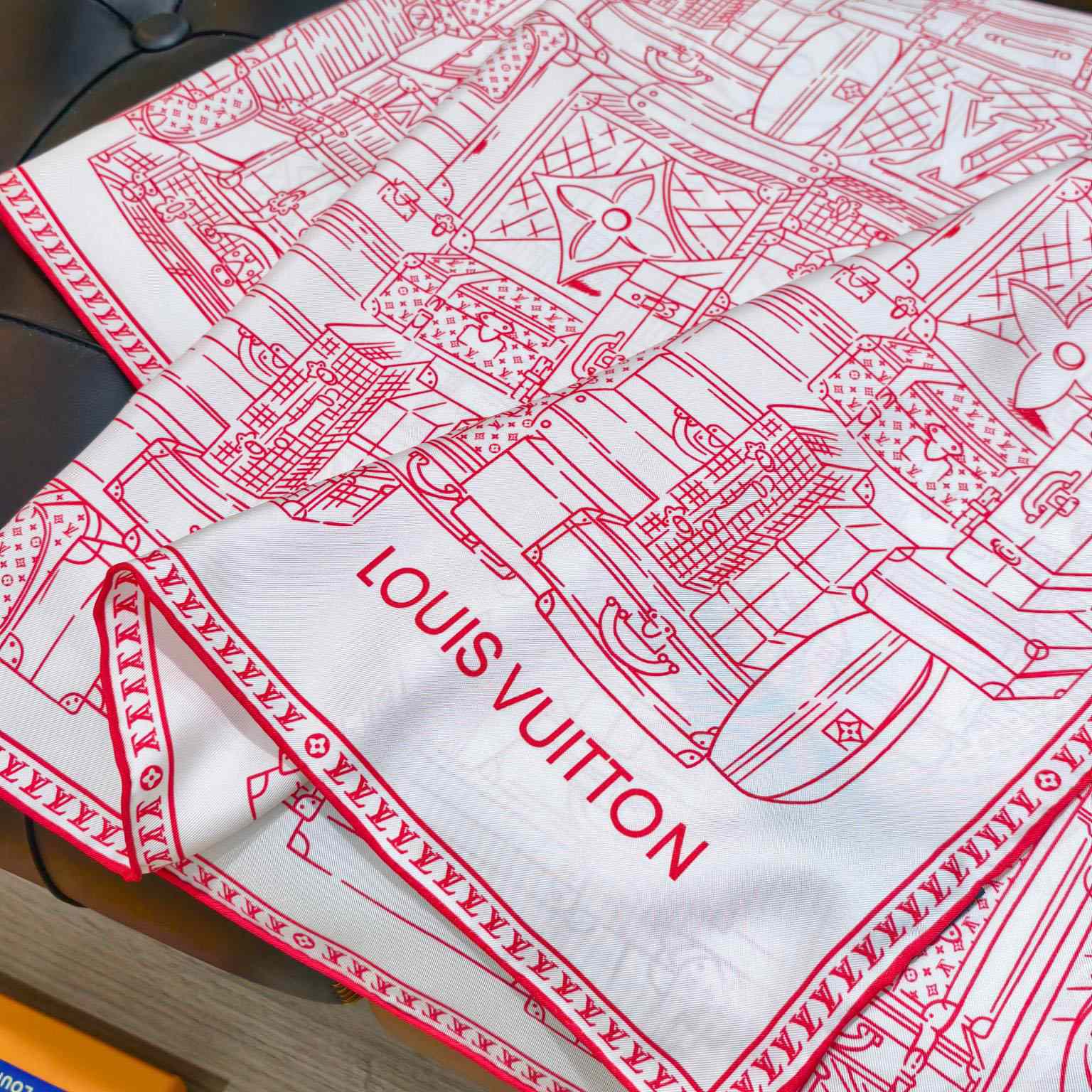 Louis Vuitton My LV Luggage Square 90 M96604 - DesignerGu