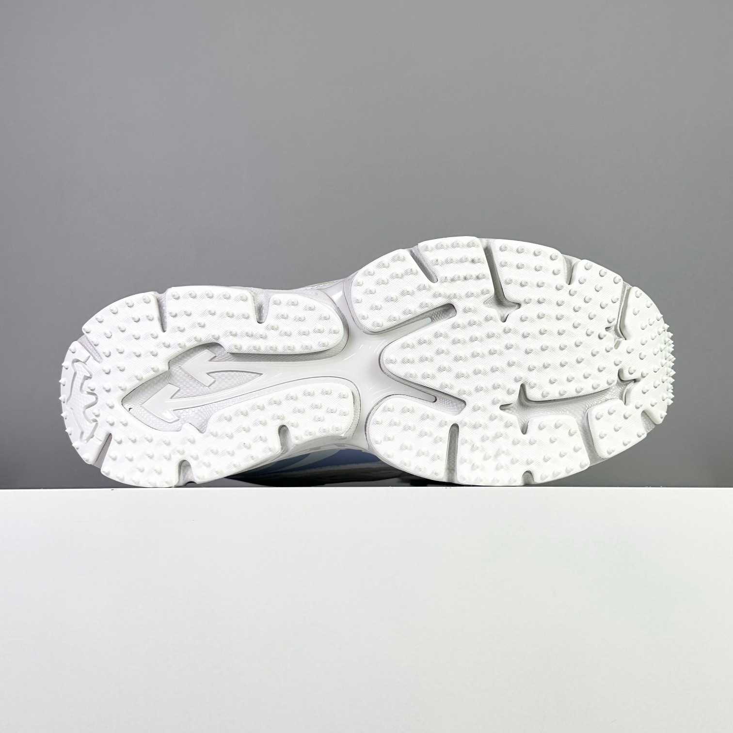 Off-White Be Right Back Sneakers - DesignerGu