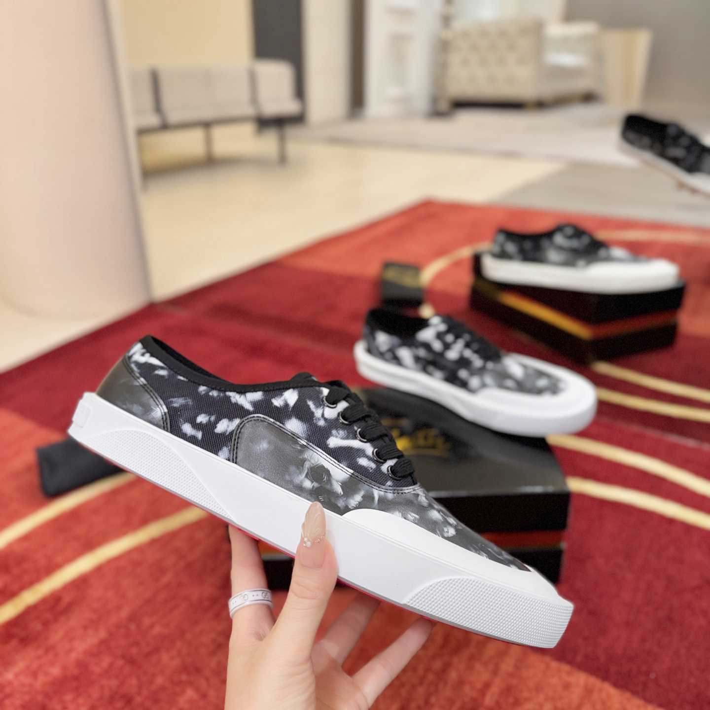 Christian Louboutin Tactical Skate Sneakers - DesignerGu