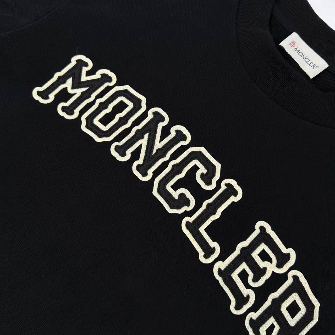 Moncler  Logo Cotton Sweatshirt - DesignerGu