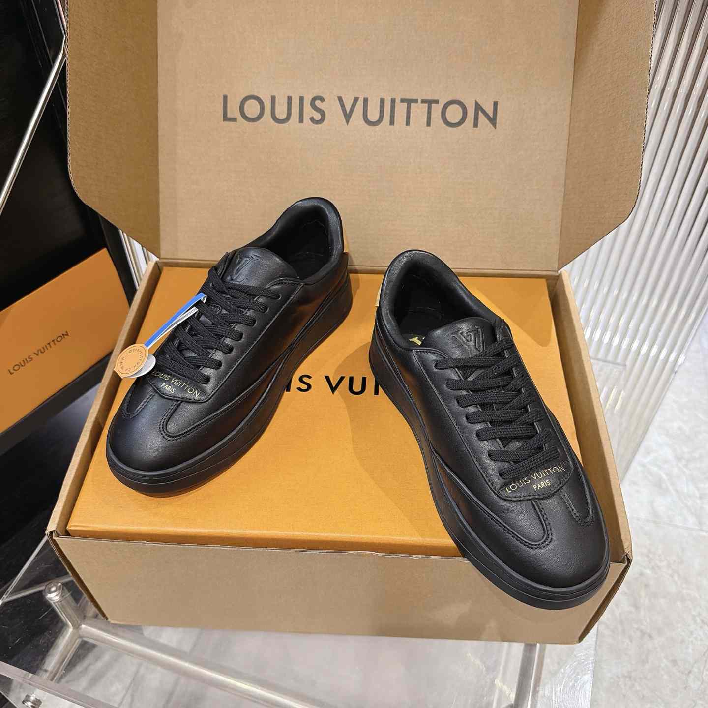 Louis Vuitton LV Flash Sneaker 1AJA41  (upon uk size) - DesignerGu