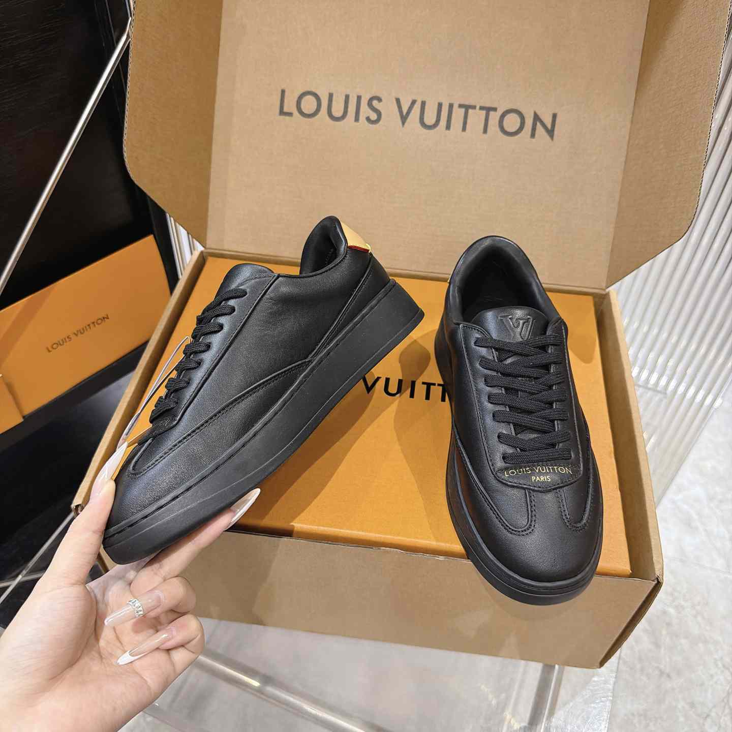 Louis Vuitton LV Flash Sneaker 1AJA41  (upon uk size) - DesignerGu