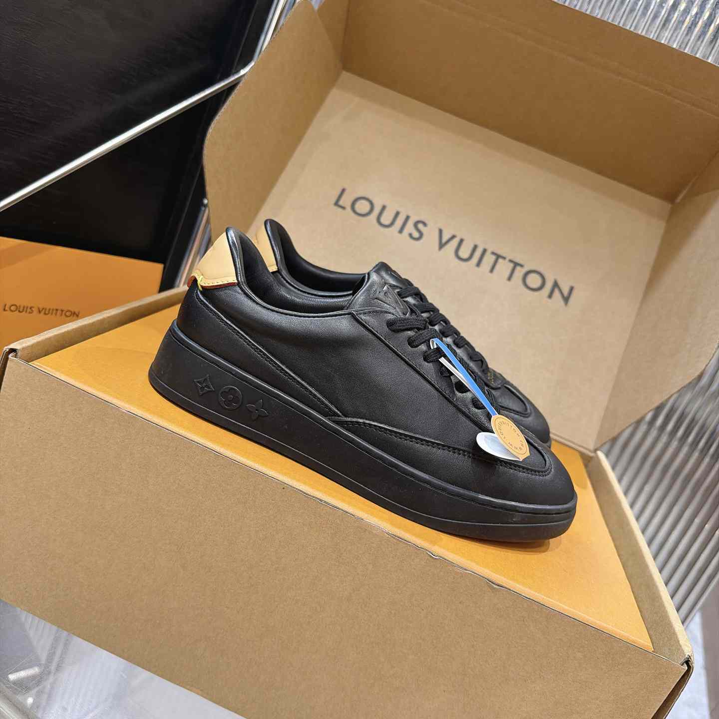 Louis Vuitton LV Flash Sneaker 1AJA41  (upon uk size) - DesignerGu