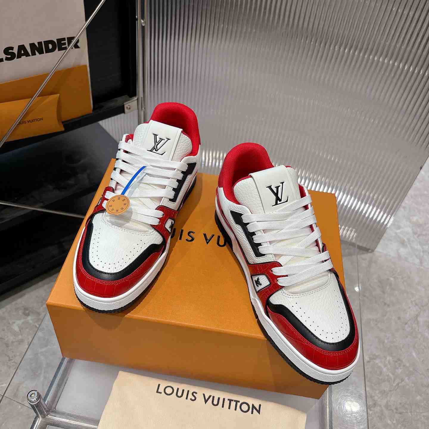 Louis Vuitton LV Trainer Sneaker 1AIWI9 (upon uk size） - DesignerGu