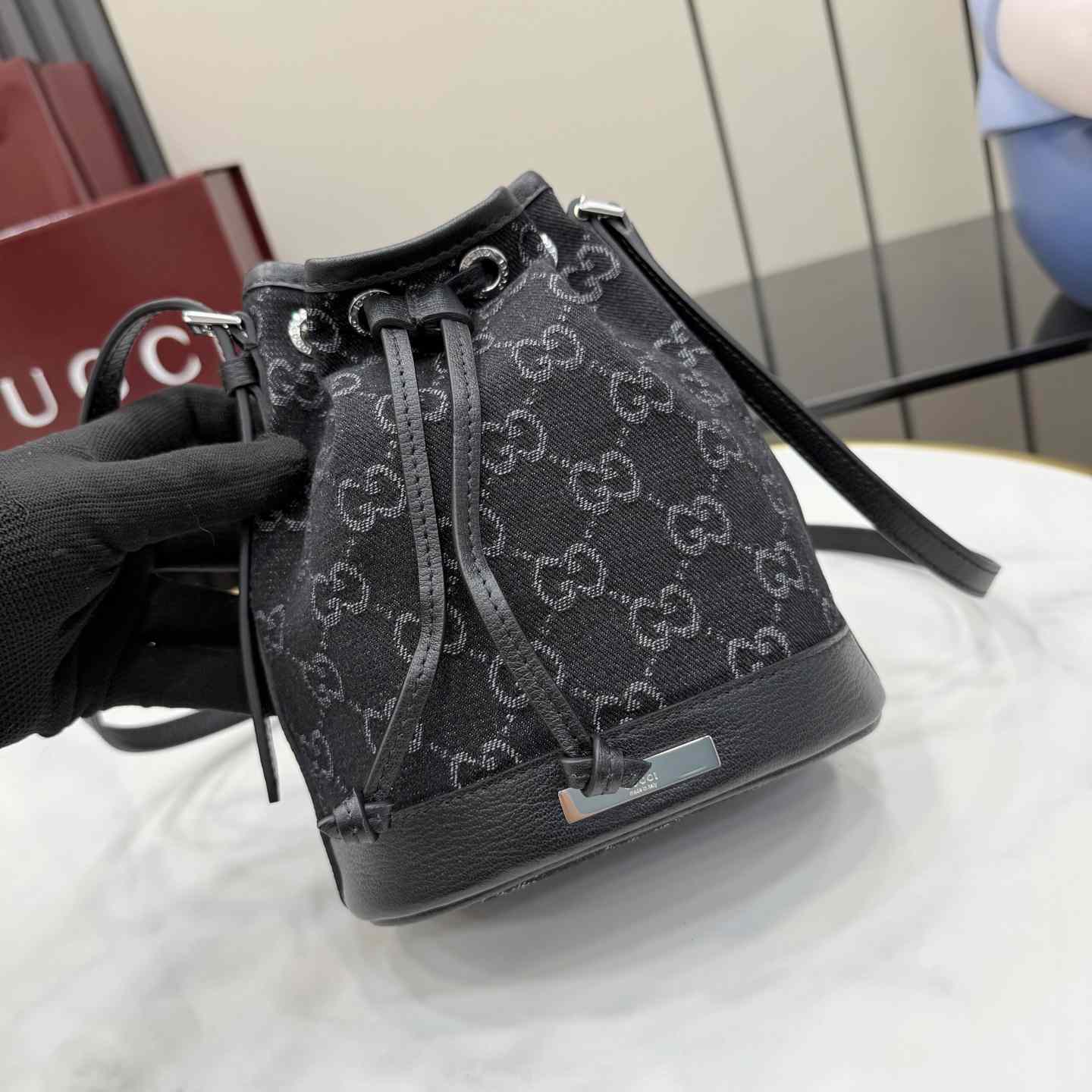 Gucci Mini Bucket Bag With Gucci Plaque 875802 - DesignerGu