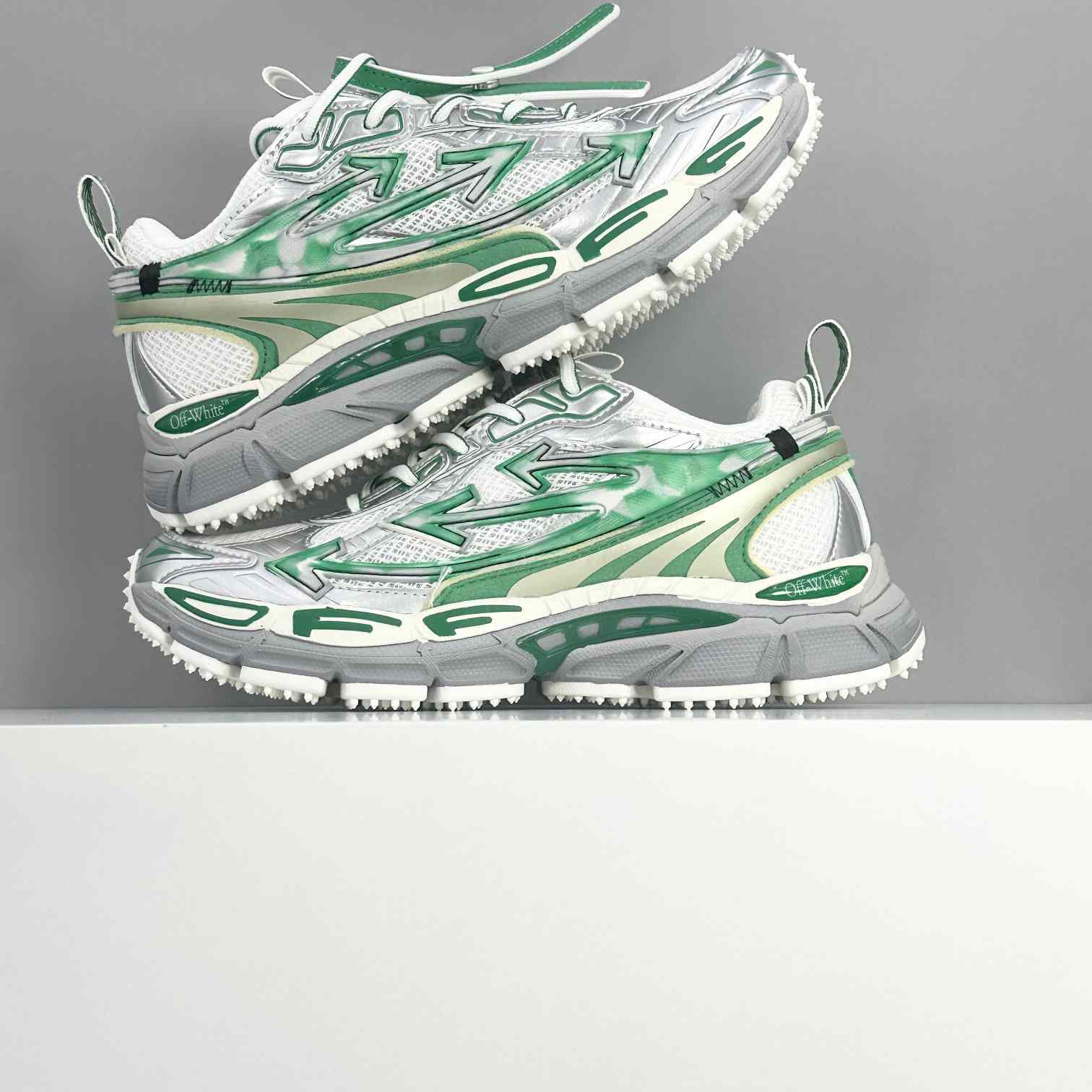 Off-White Be Right Back Sneakers - DesignerGu
