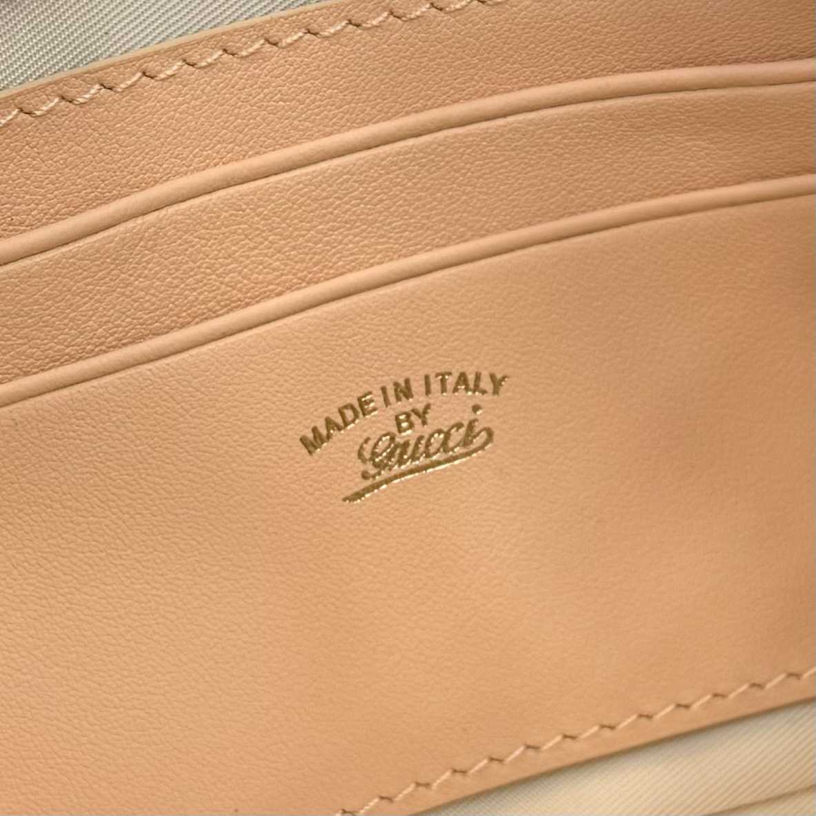 Gucci Gossip Small Shoulder Bag 875847 - DesignerGu