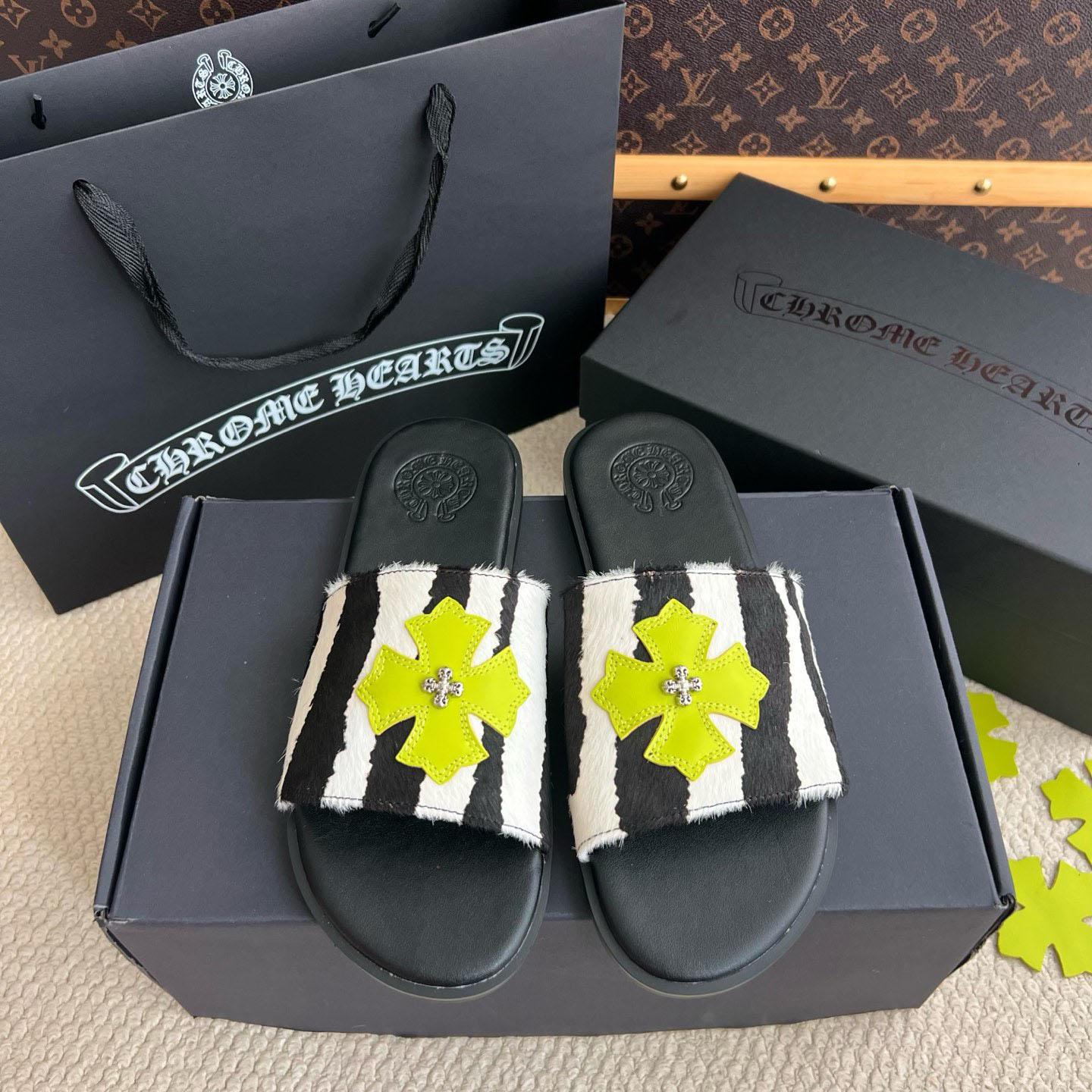 Chrome Hearts Zebra Pattern Flame Silver Cross Slipper - DesignerGu