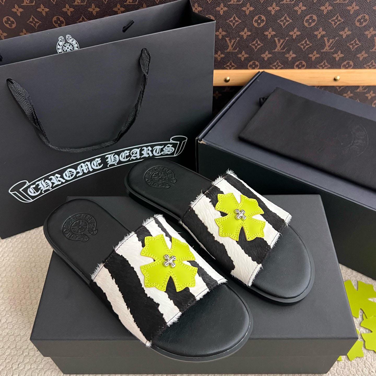 Chrome Hearts Zebra Pattern Flame Silver Cross Slipper - DesignerGu