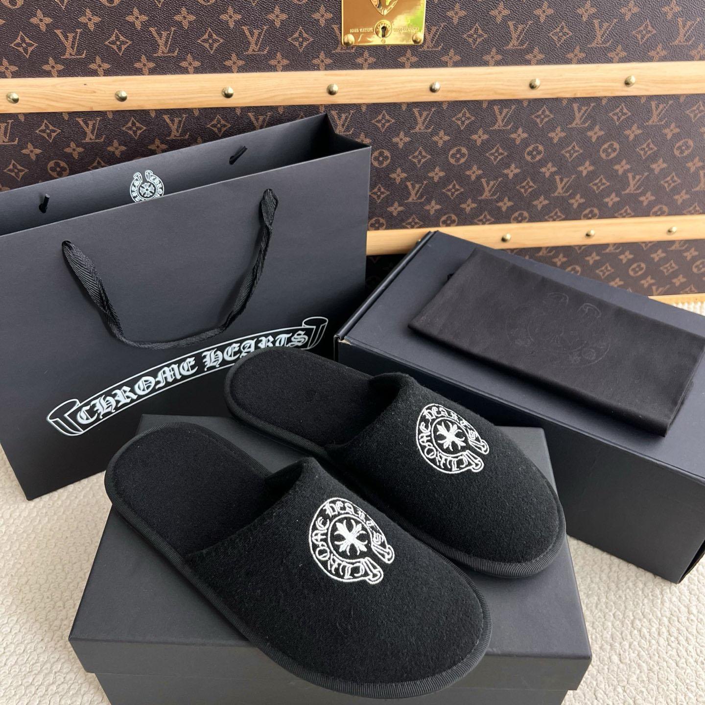 Chrome Hearts Malibu Hotel Slippers  - DesignerGu